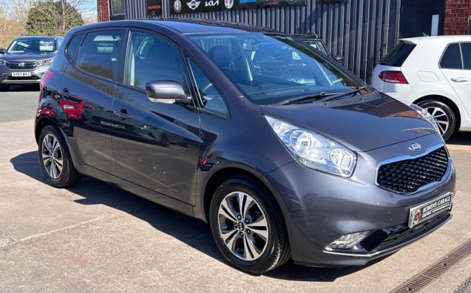 2025 Kia Venga