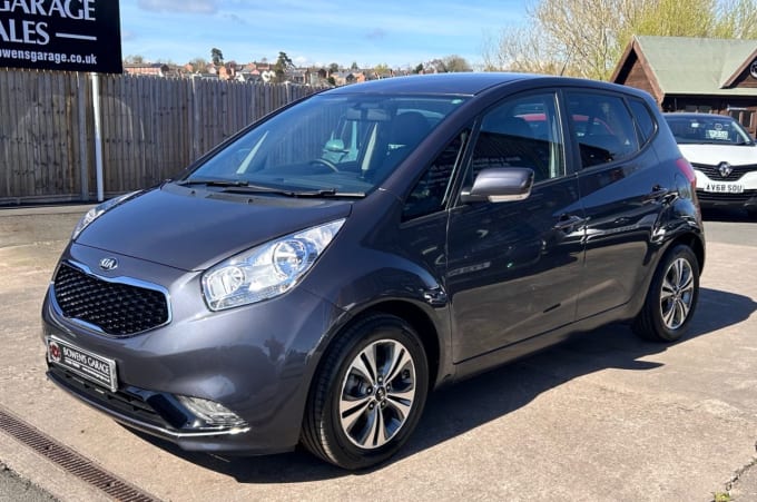 2025 Kia Venga