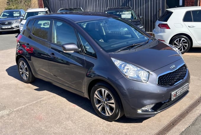 2025 Kia Venga
