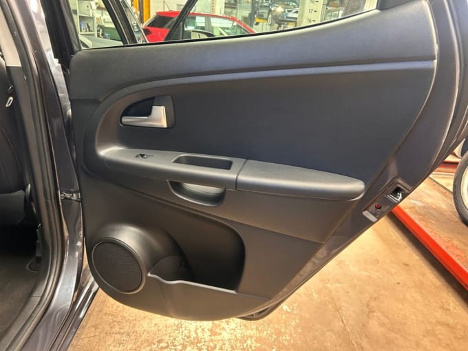2025 Kia Venga