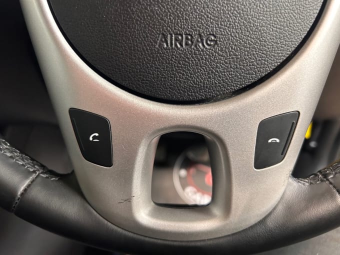2025 Kia Venga