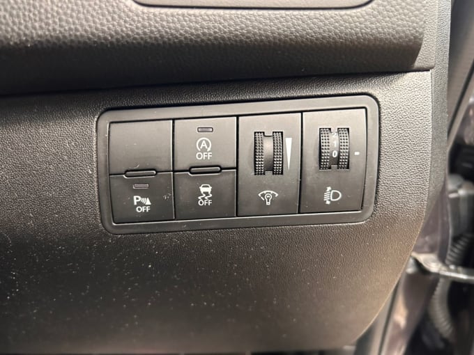 2025 Kia Venga