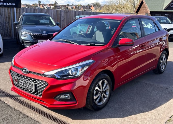 2025 Hyundai I20