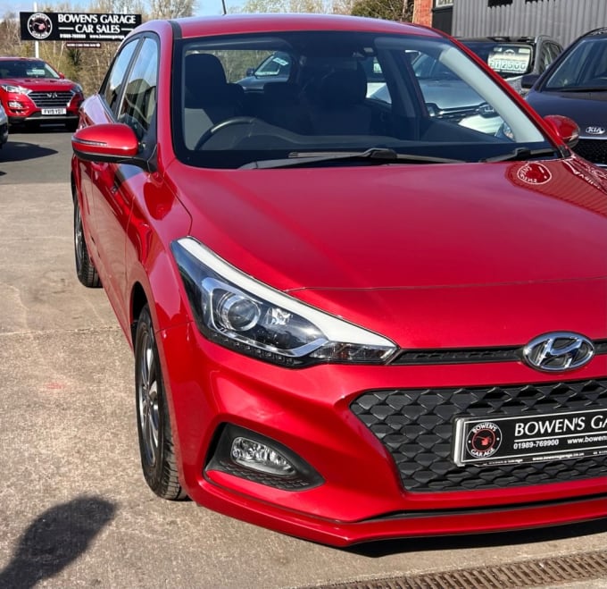 2025 Hyundai I20
