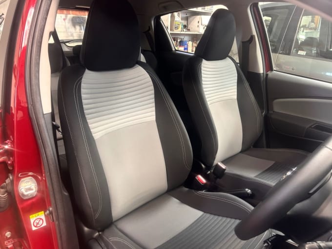 2025 Toyota Yaris