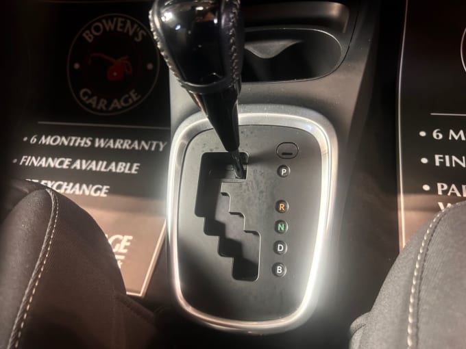 2025 Toyota Yaris