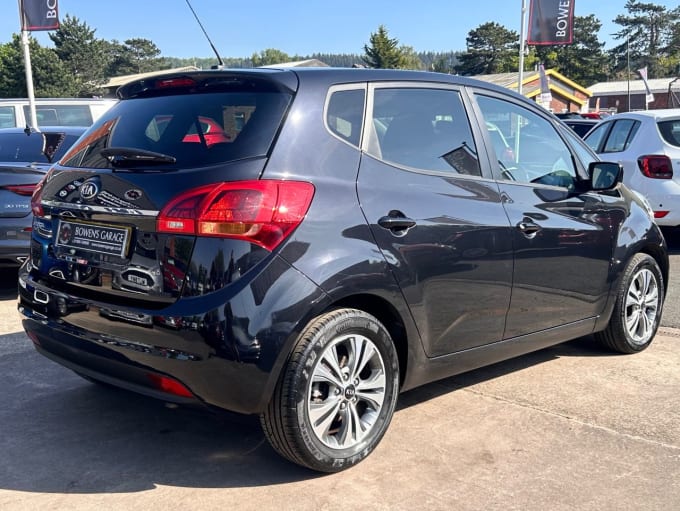 2025 Kia Venga