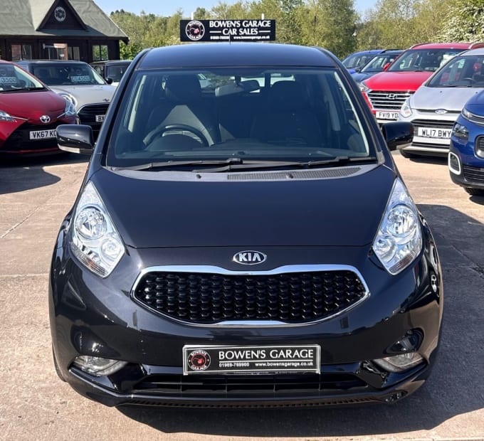 2025 Kia Venga