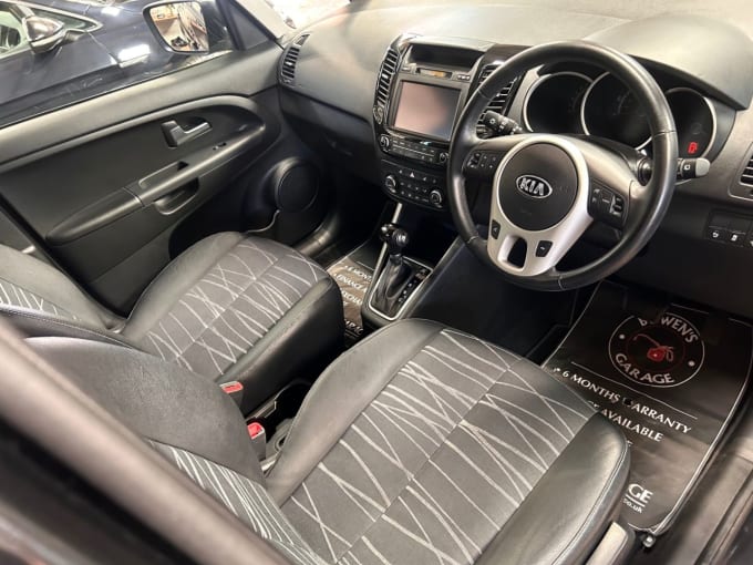 2025 Kia Venga