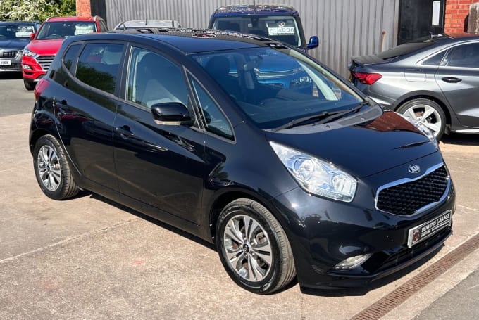 2025 Kia Venga