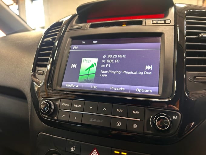 2025 Kia Venga