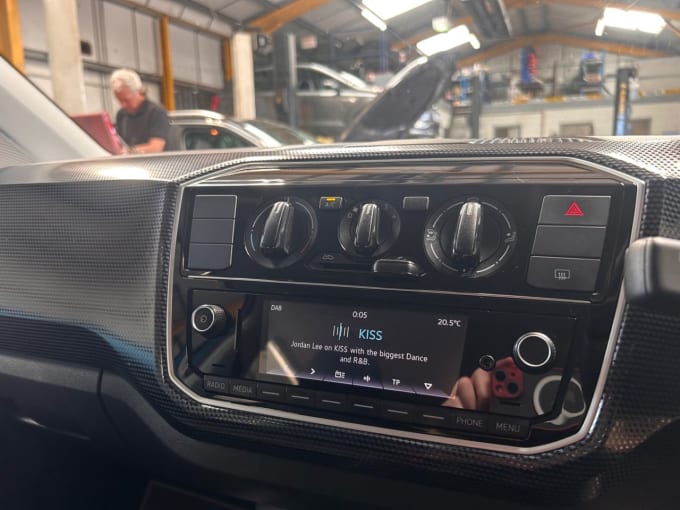 2025 Volkswagen Up!
