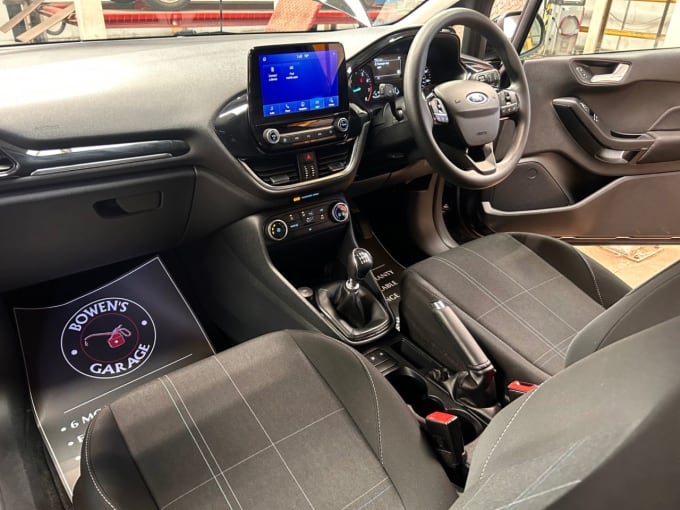 2025 Ford Fiesta