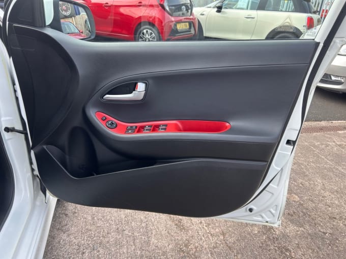 2025 Kia Picanto