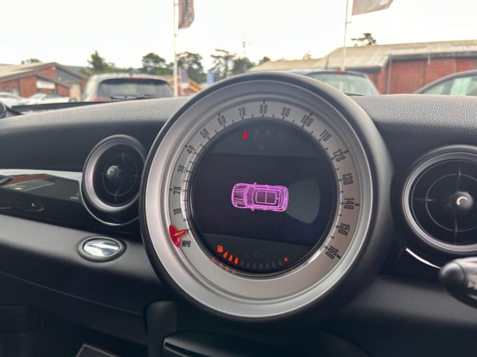 2025 Mini Hatch