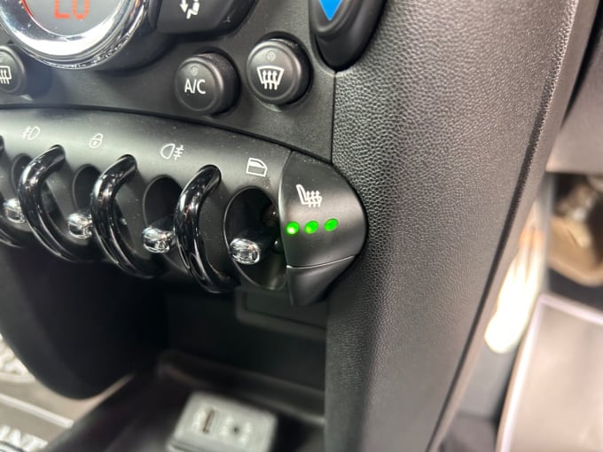 2025 Mini Hatch