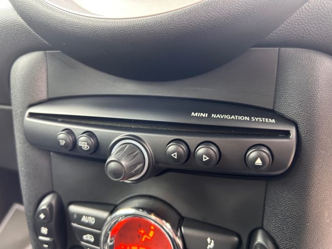 2025 Mini Hatch