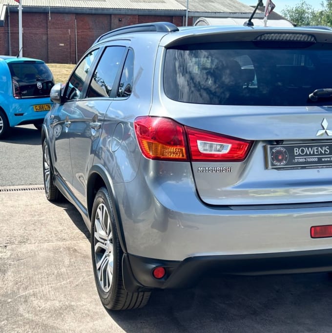 2025 Mitsubishi Asx