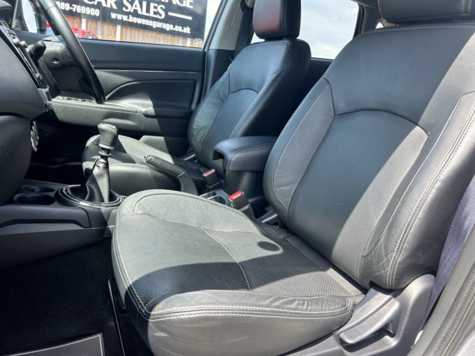 2025 Mitsubishi Asx