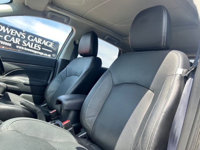 2025 Mitsubishi Asx
