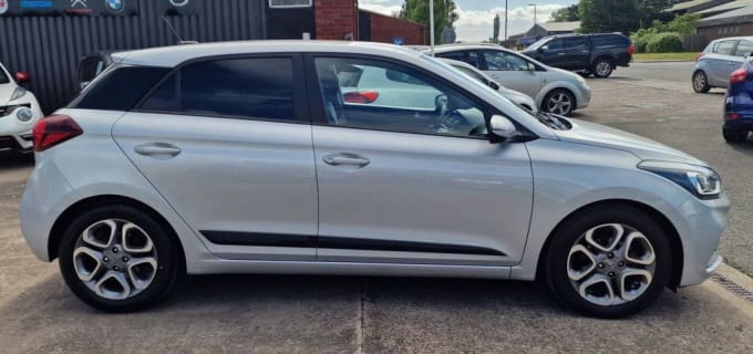 2025 Hyundai I20