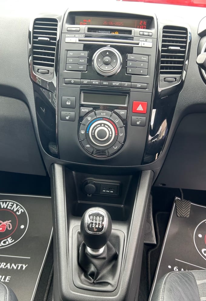 2025 Kia Venga