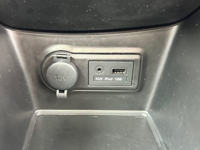 2025 Kia Venga