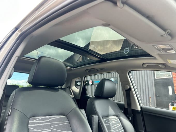 2025 Kia Venga