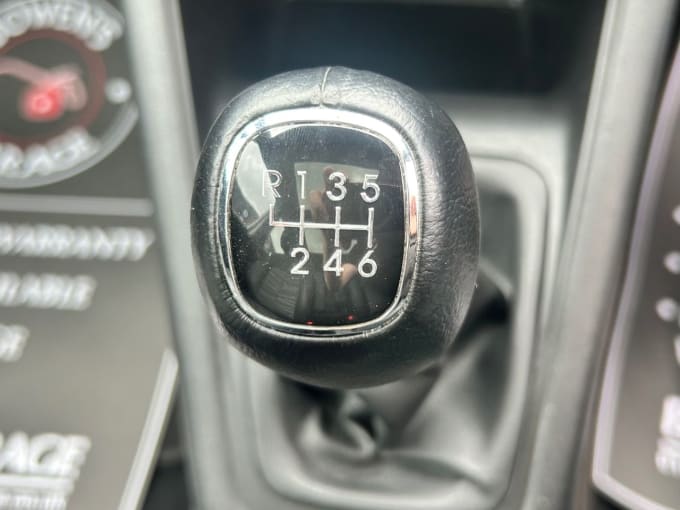2025 Kia Venga