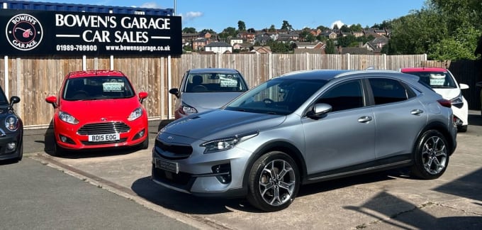 2025 Kia Xceed