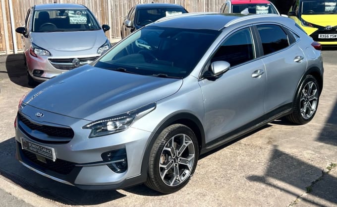 2025 Kia Xceed