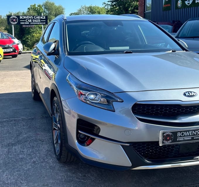 2025 Kia Xceed