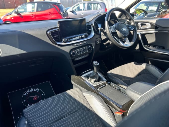 2025 Kia Xceed
