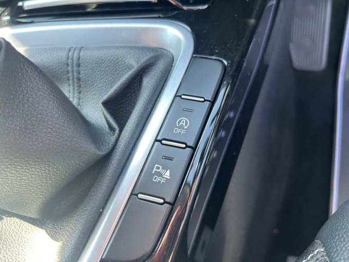 2025 Kia Xceed