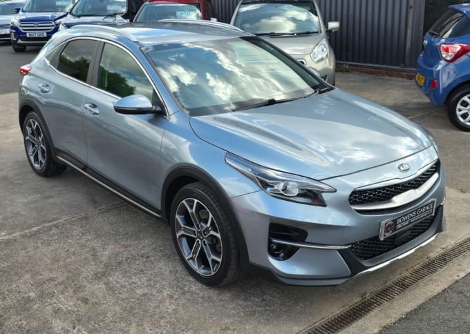 2025 Kia Xceed