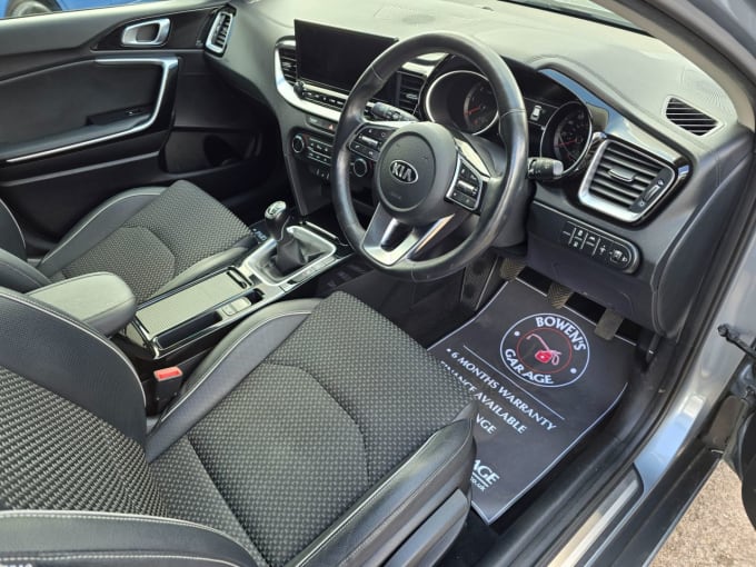 2025 Kia Xceed