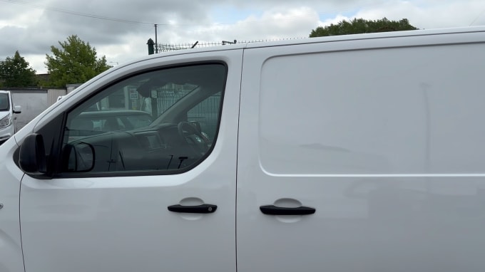 2024 Vauxhall Vivaro