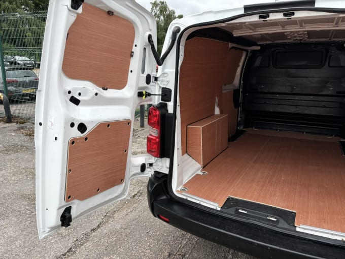 2024 Vauxhall Vivaro