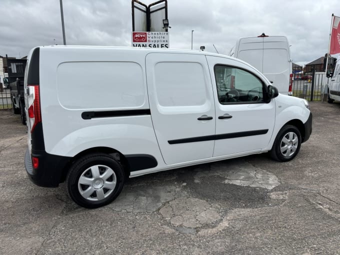 2024 Nissan Nv250