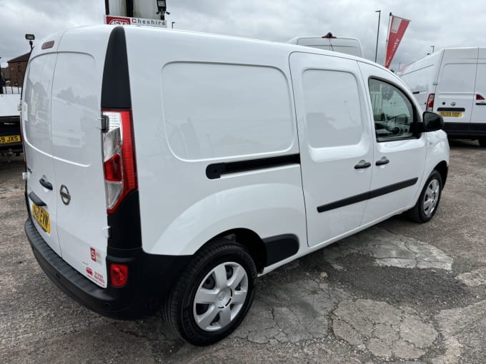 2024 Nissan Nv250