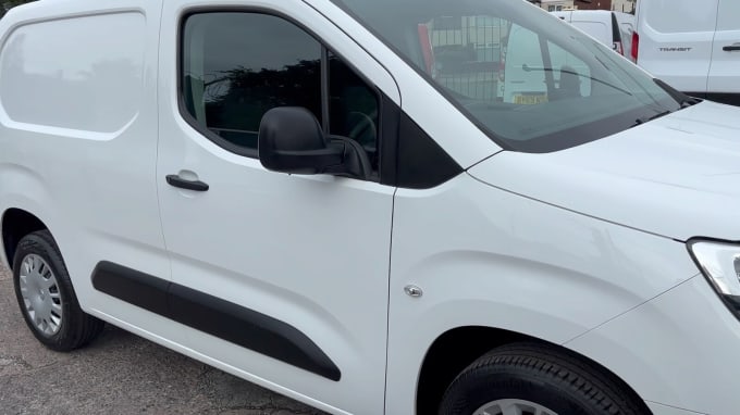 2024 Vauxhall Combo