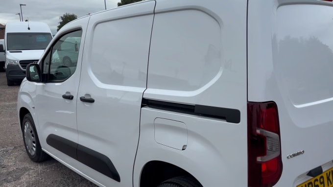 2024 Vauxhall Combo