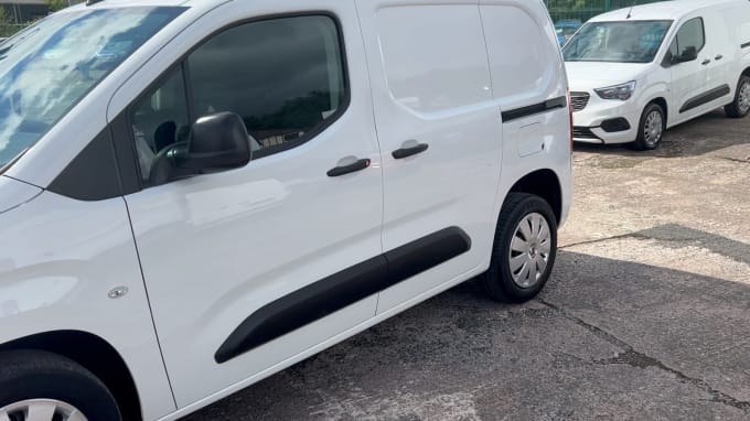 2024 Vauxhall Combo