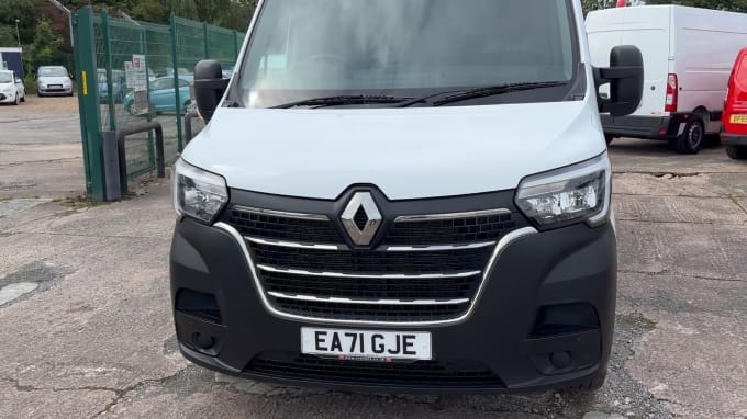 2024 Renault Master