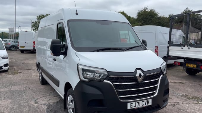 2024 Renault Master