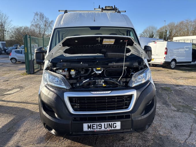 2025 Peugeot Boxer