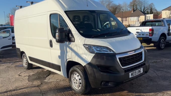 2025 Peugeot Boxer