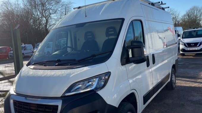 2025 Peugeot Boxer