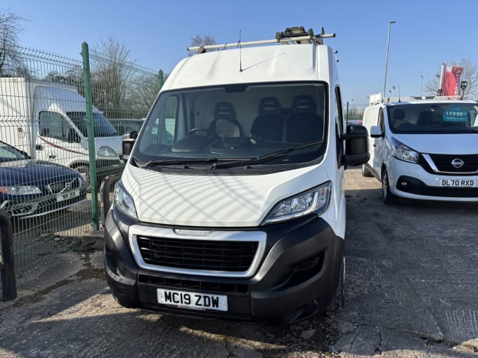 2025 Peugeot Boxer