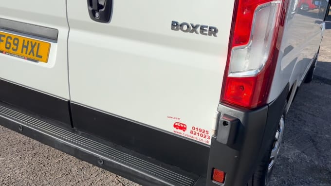 2025 Peugeot Boxer